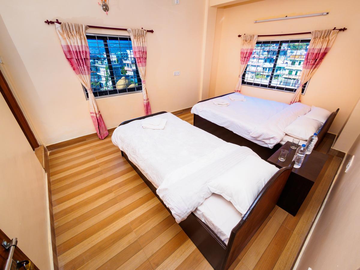 Hotel Sunflower 포카라 외부 사진