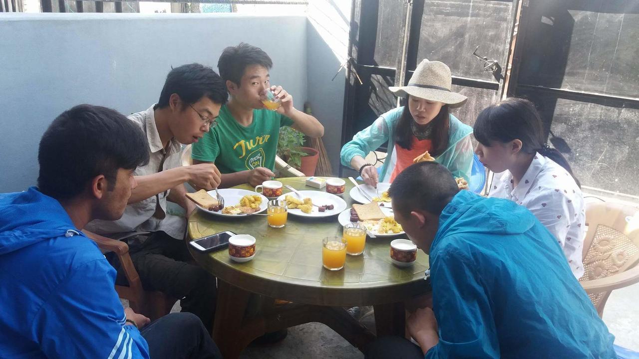 Hotel Sunflower 포카라 외부 사진
